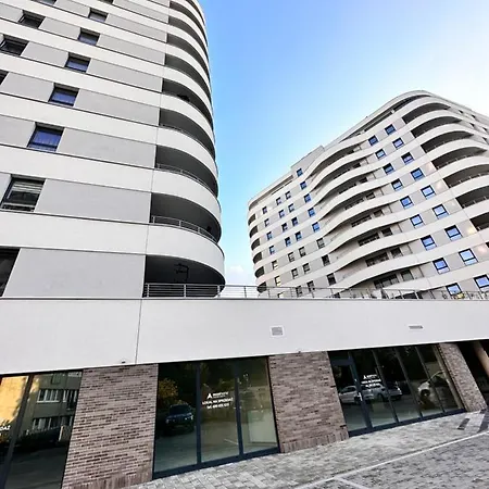 דירה Sun Towers 114 *